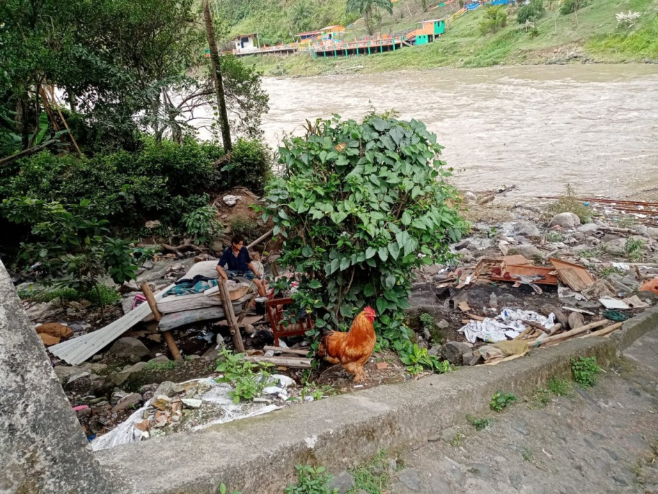 Fotos | Julián García | LA PATRIA Algunos se ubican a orillas del Cauca y abajo del puente.   