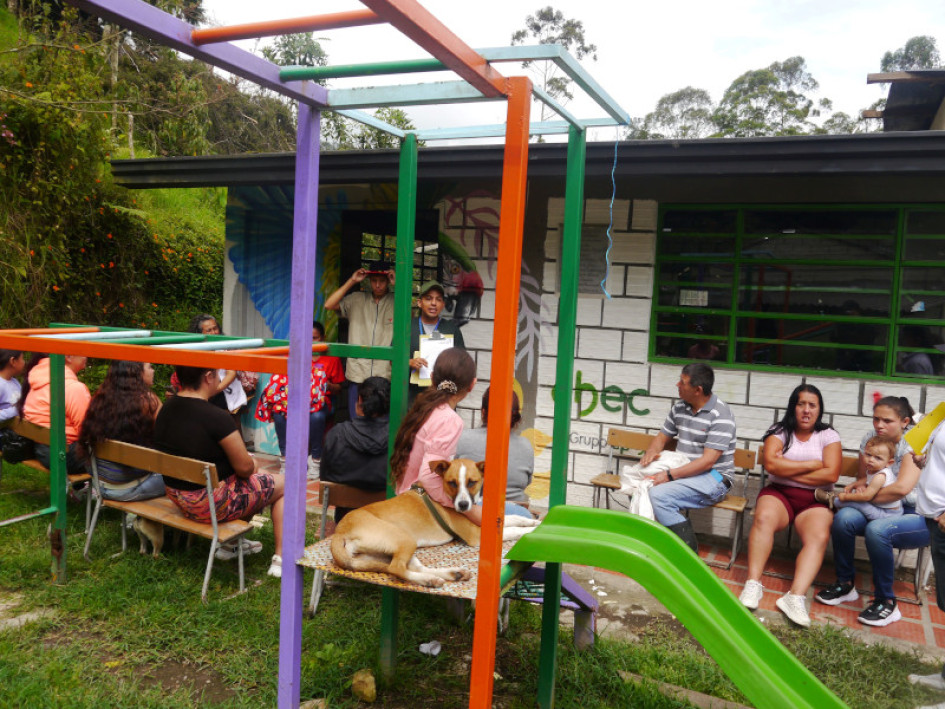 Vecinos de la vereda Gallinazo (Villamaría) le dijeron sí a la Gran Jornada de Servicios Transectoriales de la Dirección Local de Salud. 