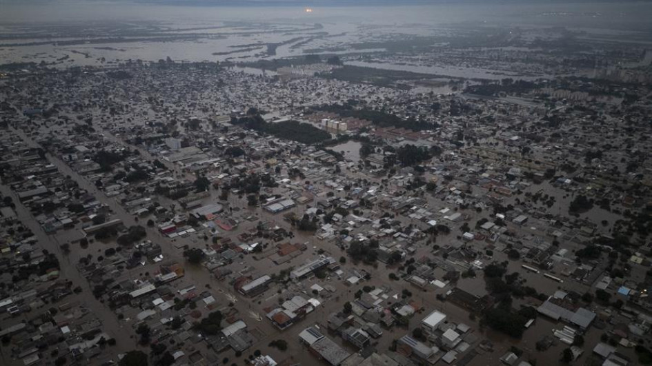 inundación de la ciudad de Canoas este sábado, región metropolitana de Porto Alegre, Canoas, (Brasil).