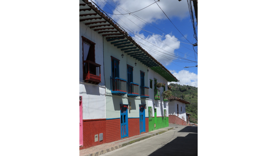 Un esfuerzo de los habitantes del barrio por mantener embellecidas las fachadas de sus casas.