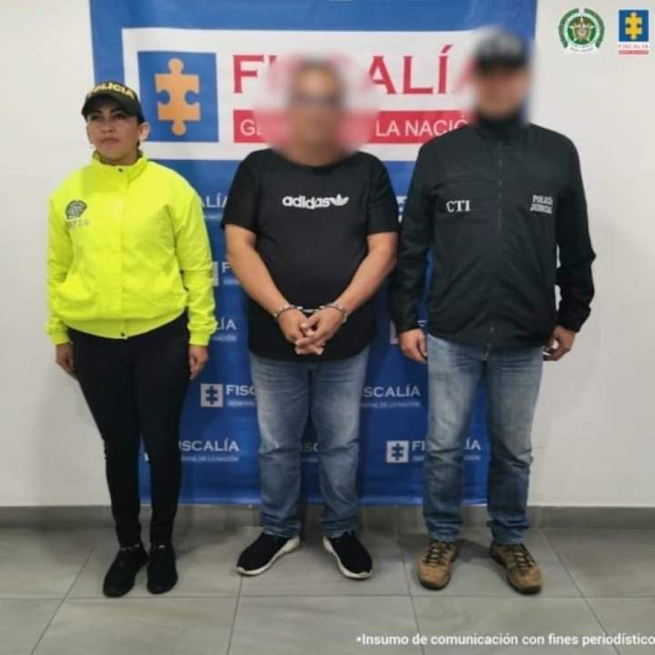 El sujeto señalado.