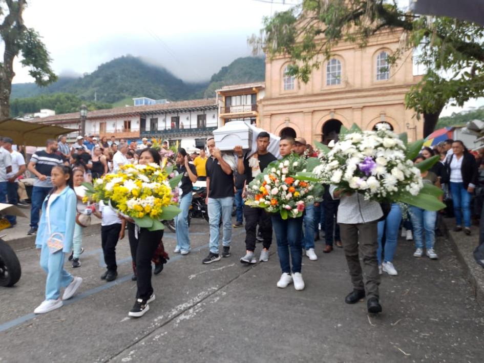 Sepelio de Rodrigo Morales Motato en Riosucio