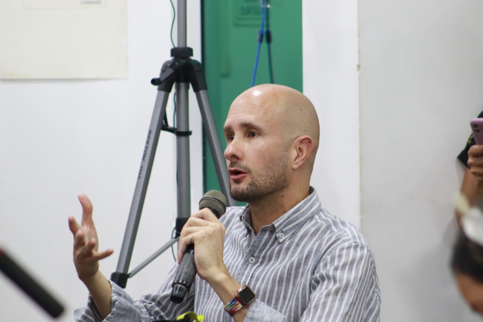 Foto | LA PATRIA   Santiago Villegas, bibliotecario 4.0.