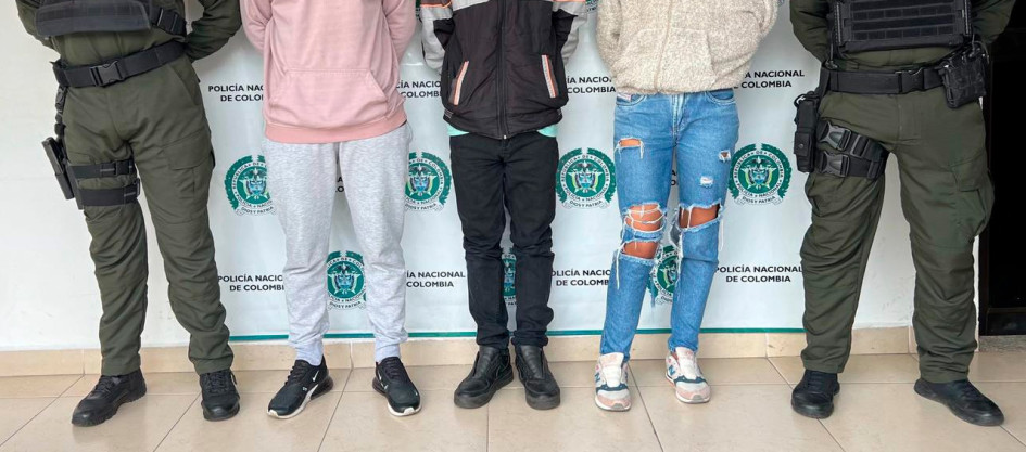 Los tres capturados serían los responsables de seis casos de extorsión.