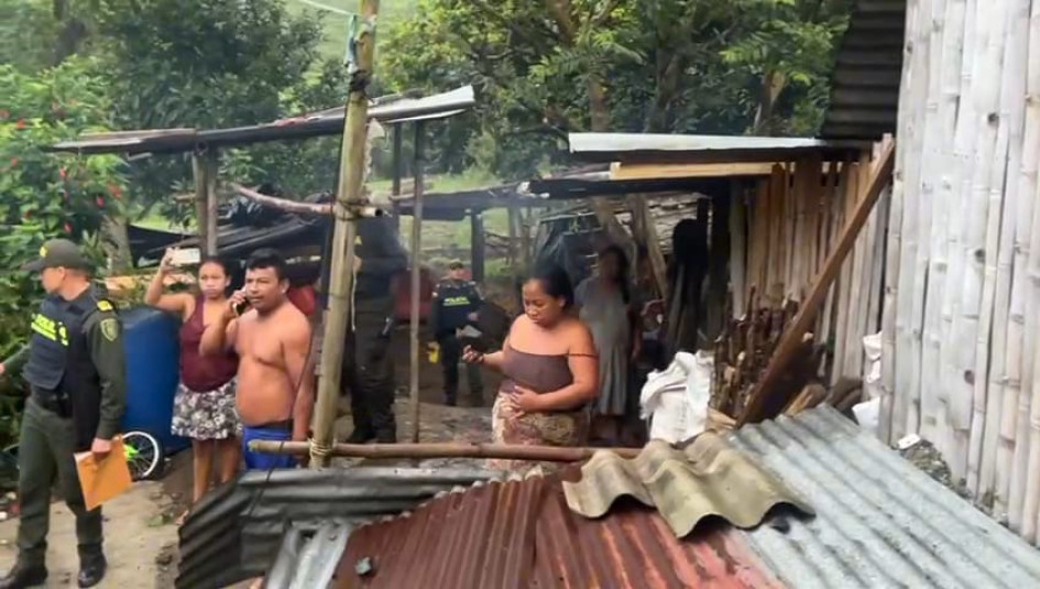 En allanamiento en Belén de Umbría atacaron a policías con machete y agua caliente