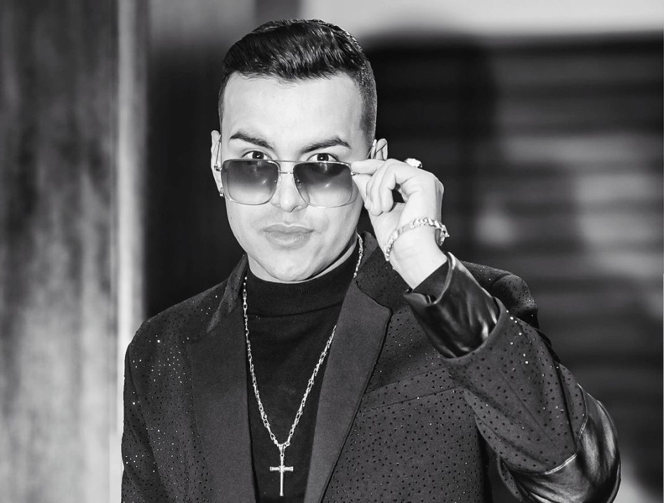 El cantante caldense Yeison Jiménez anunció el nacimiento de su segundo hijo. Es un niño.