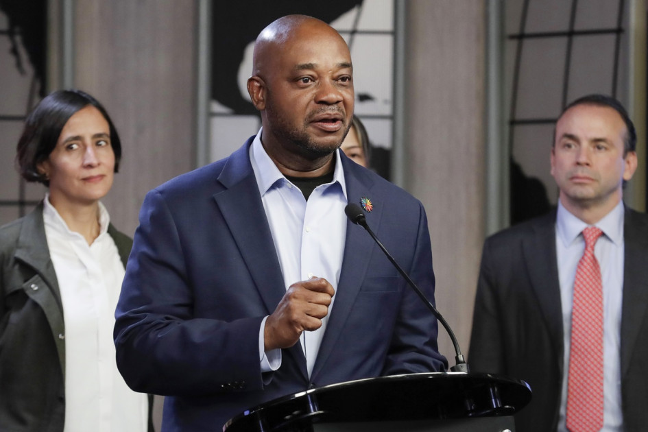 Foto | EFE | LA PATRIA  Luis Gilberto Murillo, ministro de Exteriores, vela por la seguridad de la cumbre, a la que se espera que asistan 12.000 visitantes internacionales.