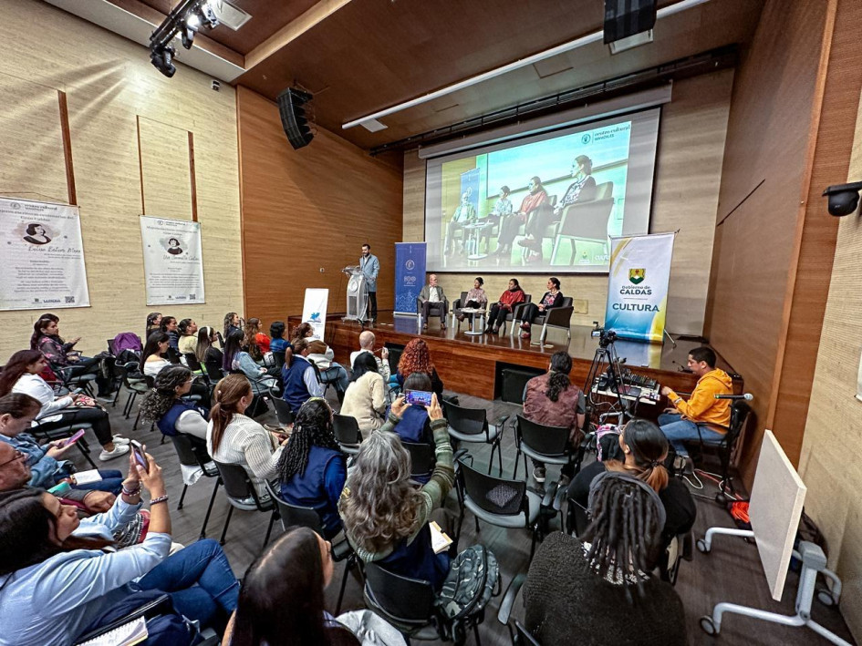 Encuentro de bibliotecarios
