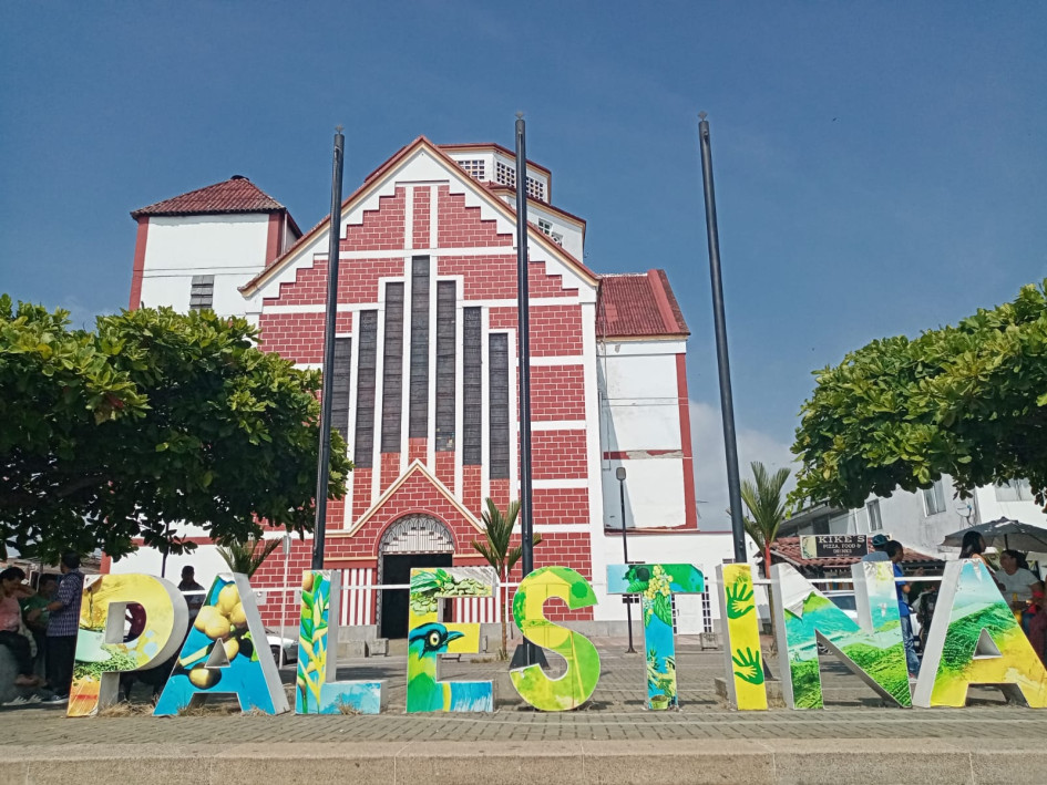 Al templo Santa Bárbara de Palestina lo pusieron bonito para recibir el Año Jubilar, que empieza este jueves y se extenderá hasta el 11 de julio del año entrante. Le hicieron unas remodelaciones y además resaltaron el estilo bizantino. Al templo Santa Bárbara de Palestina lo pusieron bonito para recibir el Año Jubilar, que empieza este jueves y se extenderá hasta el 11 de julio del año entrante. Le hicieron unas remodelaciones y además resaltaron el estilo bizantino. 