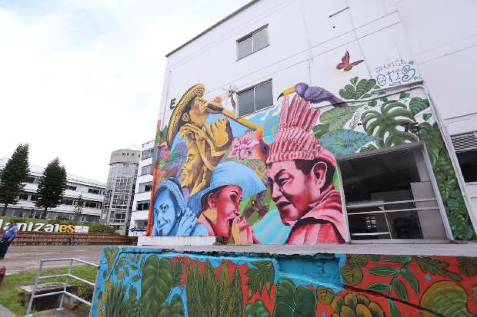 La invitación de la Universidad Nacional sede Manizales está dirigida a sus estudiantes para un acto cultural con motivo del regreso a clases, programado para el lunes 22 de julio