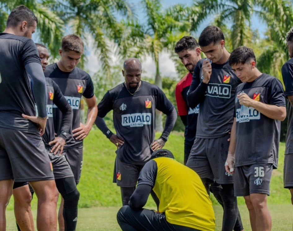 Pereira no podrá contar con uno de sus refuerzos por problemas en los documentos de inscripción.