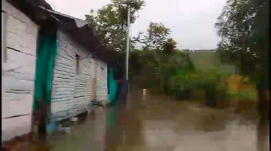 Inundaciones en la vereda La India, Anserma (Caldas).