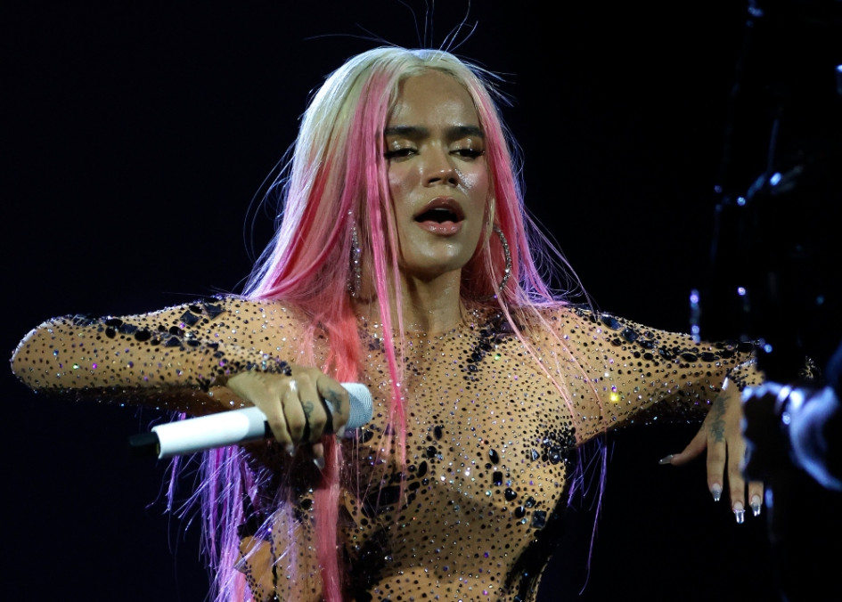 La cantante y compositora antioqueña Karol G durante una de sus cuatro noches en el estadio Santiago Bernabéu, en Madrid (España).