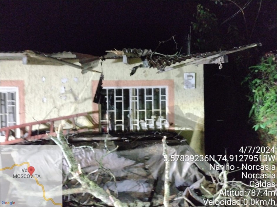 La vivienda afectada por el derrumbe en la vereda Moscovita, de Norcasia (Caldas).