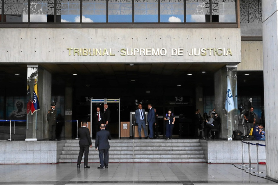 Foto I Ronald Peña Efe I LA PATRIA  El representante del Partido Nuevo Tiempo, Manuel Rosales, y el del Movimiento por Venezuela, Simón Calzadilla, exigieron respetar la voluntad popular expresada en las elecciones del pasado 28 de julio.