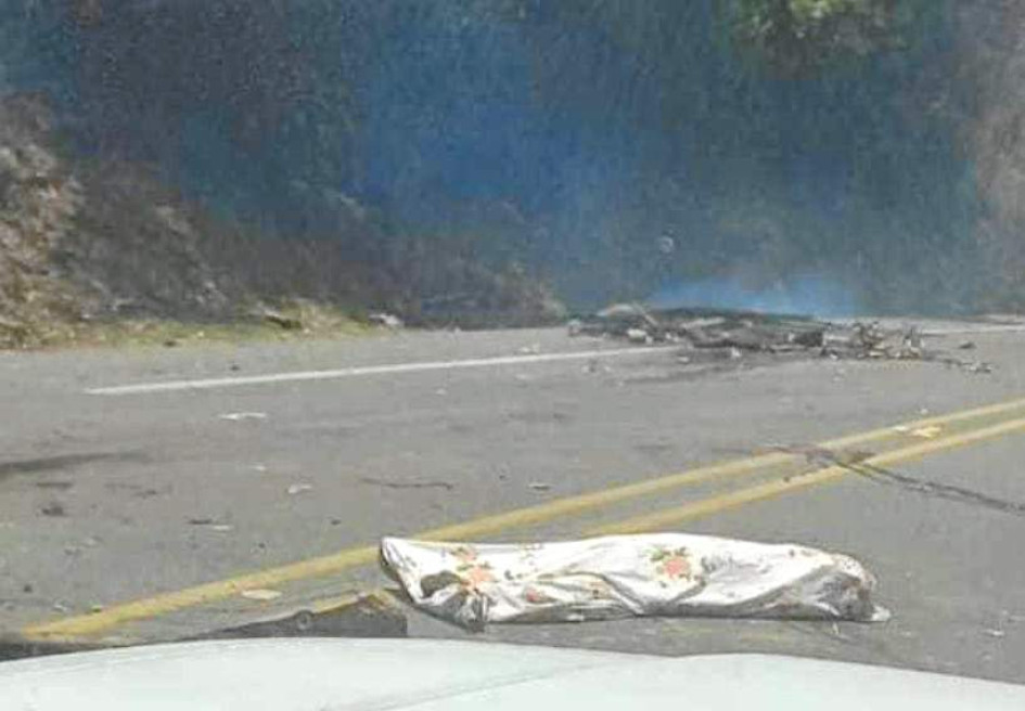 Reproducción | LA PATRIA  El atentado ocurrió después de que la Policía despejara la vía Panamericana a la altura del municipio de Cajibío.