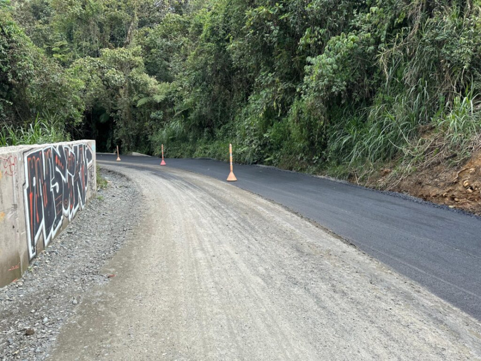 En 9 municipios de Caldas hay 13 vías que están afectadas por derrumbes o tienen obras en curso este jueves (22 de agosto). Conozca el reporte antes de iniciar su viaje.
