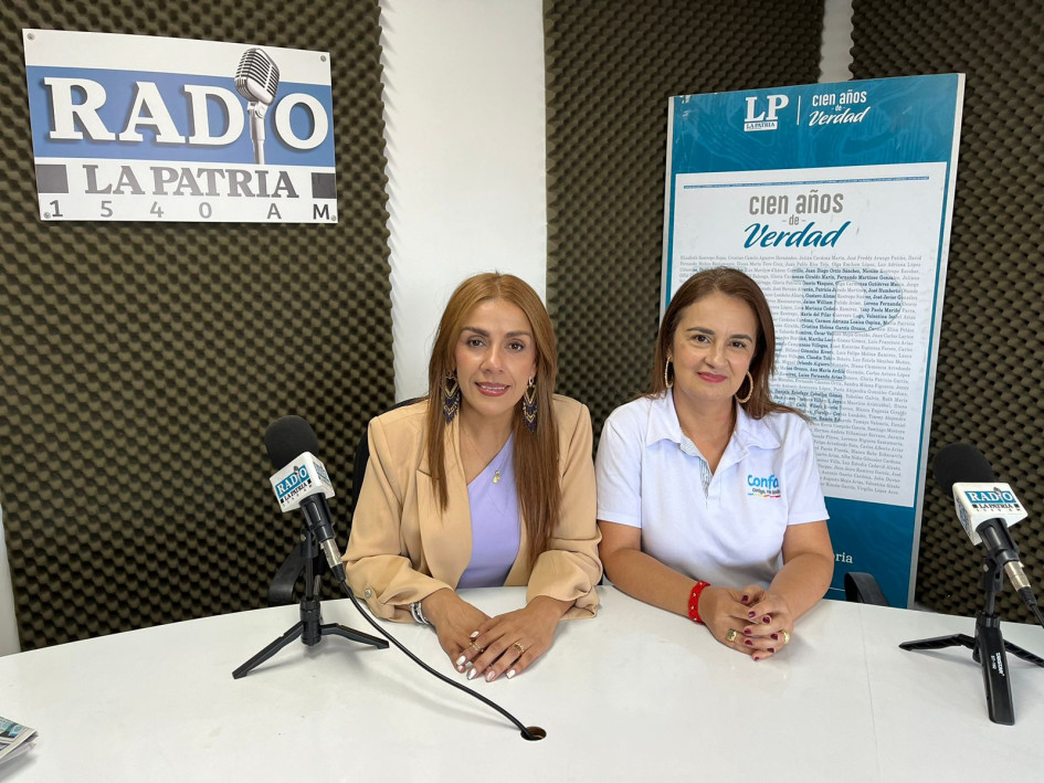  Andrea del Pilar González Marín, docente de la Universidad Autónoma de Manizales y coordinadora de la Mesa de Manizales Ciudad Amigable con las Personas Mayores; Diana María Restrepo Arias, coordinadora del Servicio de Actividad Física y la Estrategia de Confa Mayor