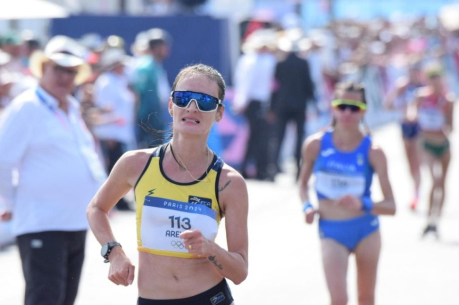 Lorena Arenas gana diploma olímpico en París 2024. 