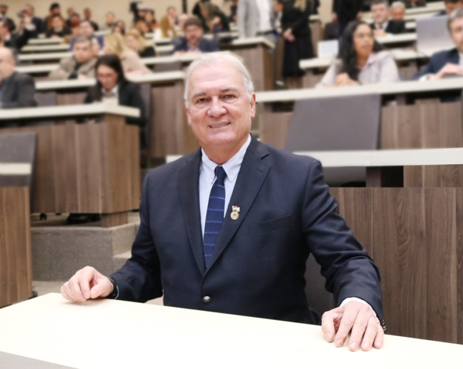 Foto | @EmilianoRFPy | LA PATRIA  Emiliano Rolón, fiscal de Paraguay.