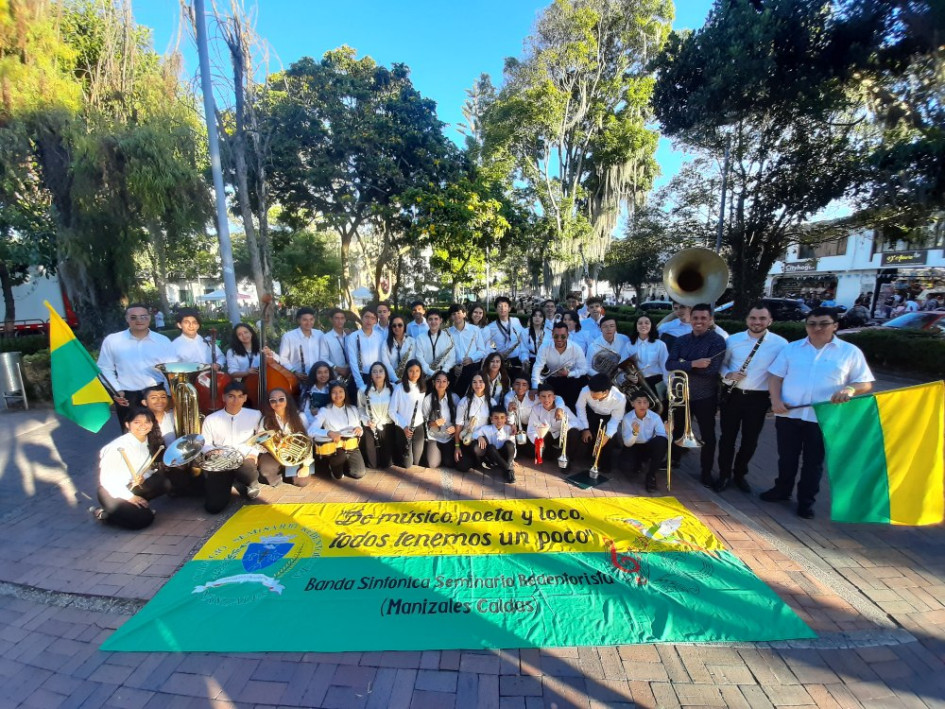 Banda del Colegio Seminario Redentorista de Manizales.