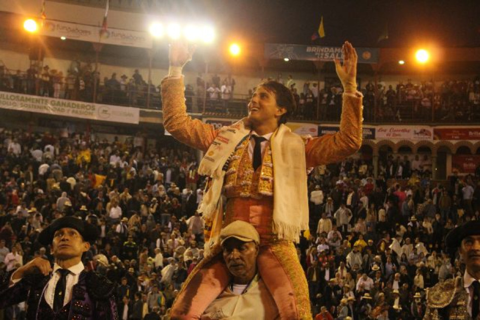Andrés Roca Rey en la Plaza de Toros de Manizales.