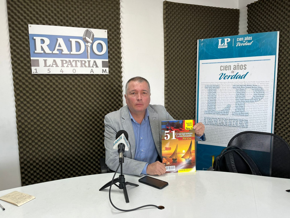 Carlos Eduardo Orozco, crucigramista de LA PATRIA.