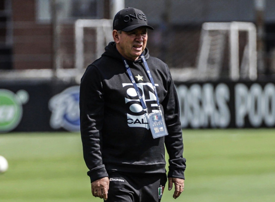 Hernán Darío Herrera, técnico del Once Caldas, previo al partido ante Envigado.