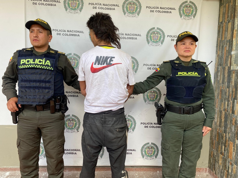 La Policía capturó al presunto ladrón en la avenida Paralela con calle 54.