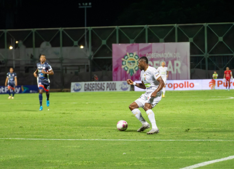 Once Caldas visita a Alianza FC en partido válido por la fecha 13 de la Liga. En la imagen. Luis Palacios en una acción de juego.