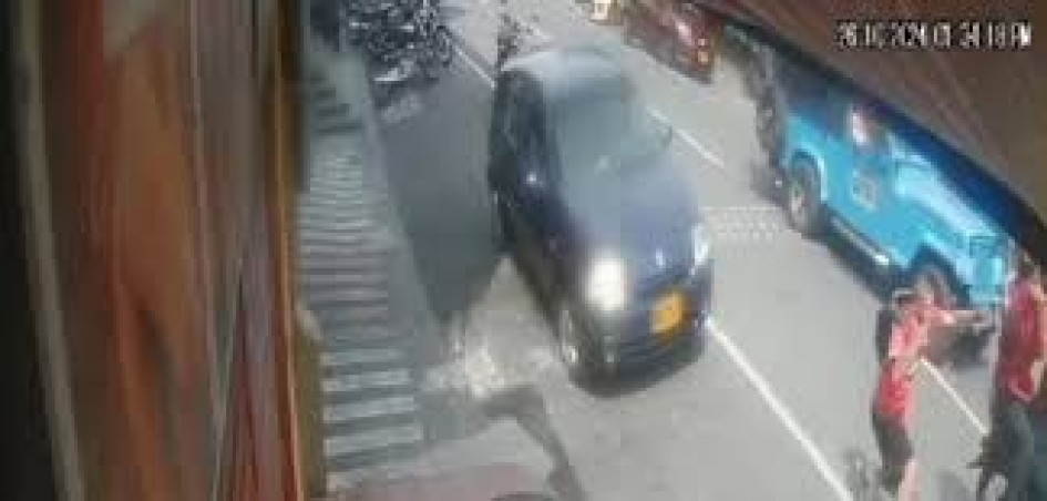 El atentado quedó en video.