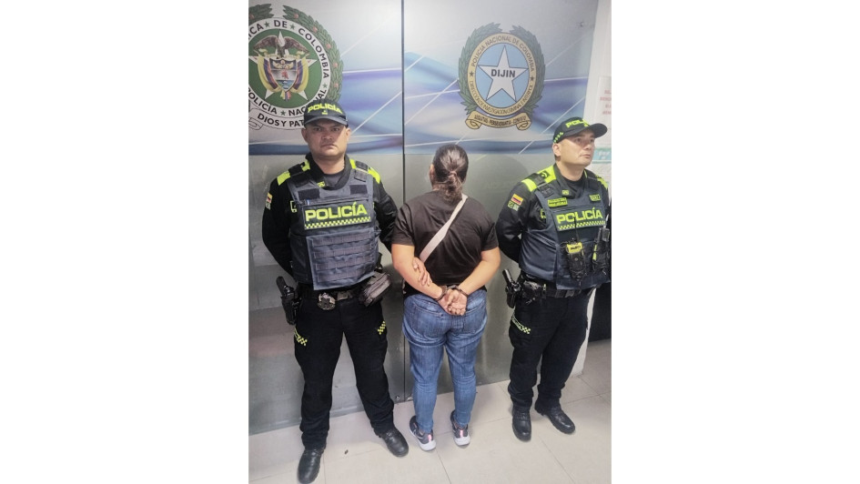 La mujer fue aprehendida tras intentar robar en el D1 del barrio Villa Carmenza de Manizales.