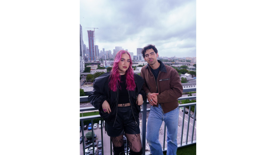 Ela Taubert y Joe Jonas.