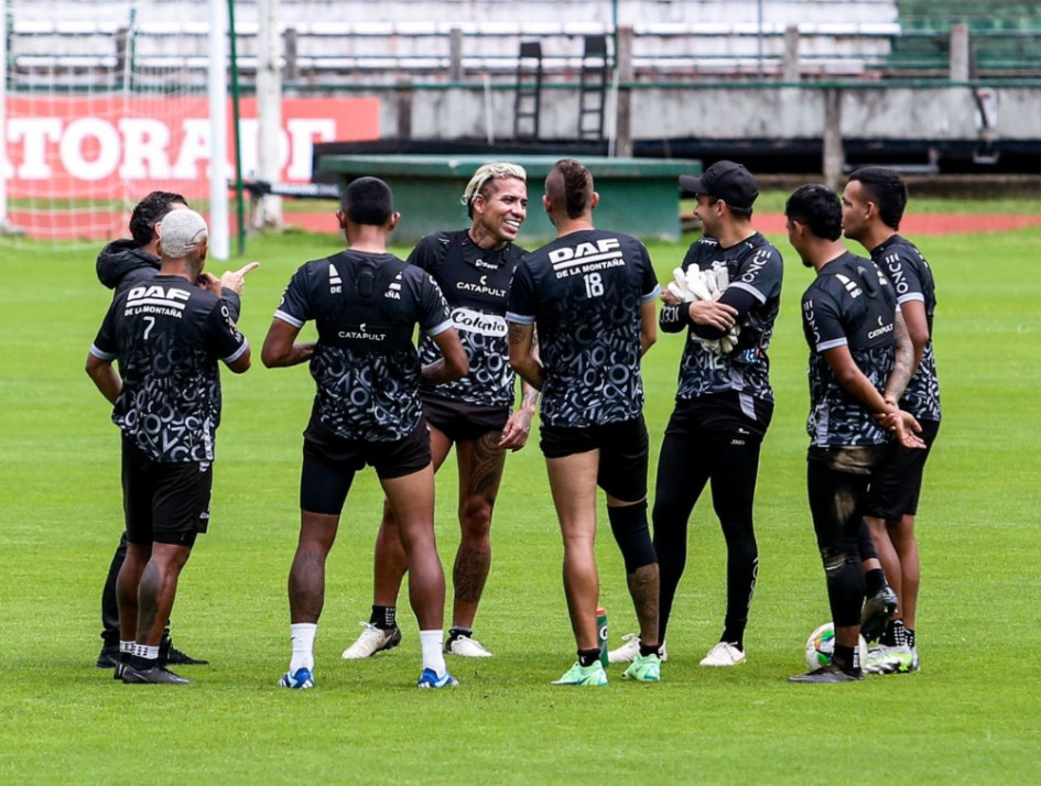 Once Caldas entrenó esta martes en el estadio Palogrande, previo al debut en los cuadrangulares. El equipo recibirá el jueves al Deportes Tolima.
