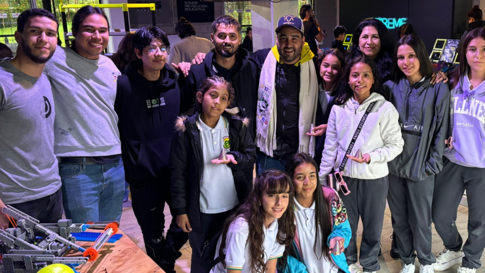 Girl Power, de la Institución Educativa San Antonio de Arma (Aguadas, Caldas), obtuvo el tercer puesto en el Campeonato Regional de Robótica Educativa en Rionegro (Antioquia). Este es su camino.