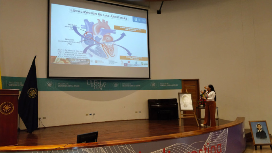 III Simposio de Enfermería Cardiovascular - Cándida Rosa Castañeda Valencia