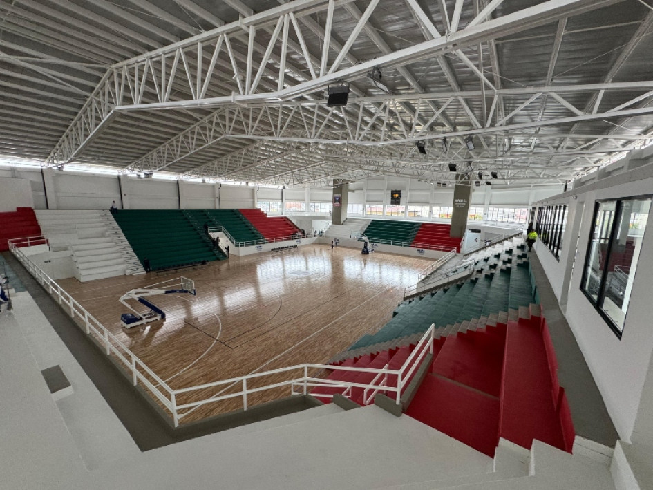 El Coliseo Mayor, que no estuvo listo para los Juegos Nacionales y Paranacionales, será estrenado hoy con el baloncesto de los I Juegos Nacionales Juveniles. Caldas juega a las 7:00 de la noche.