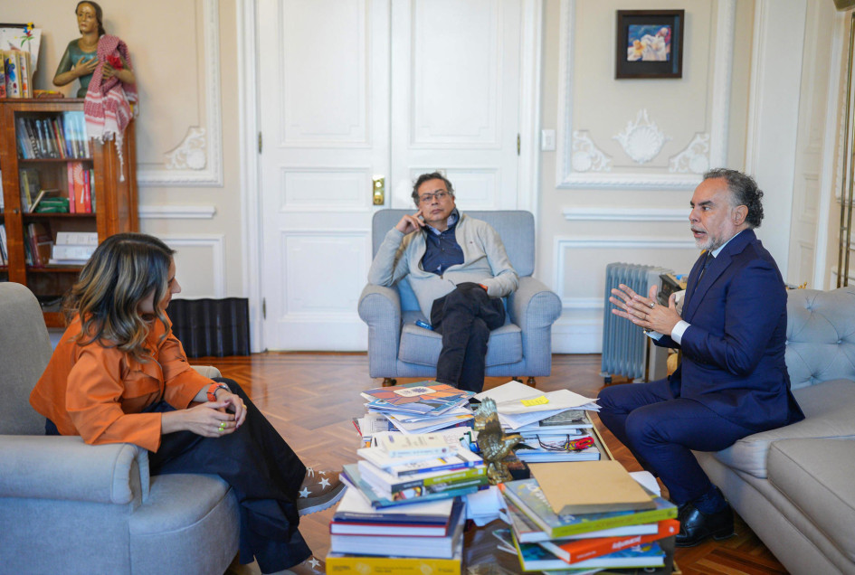 Laura Sarabia, Gustavo Petro y Armando Benedetti se reunieron este lunes en la Casa de Nariño.