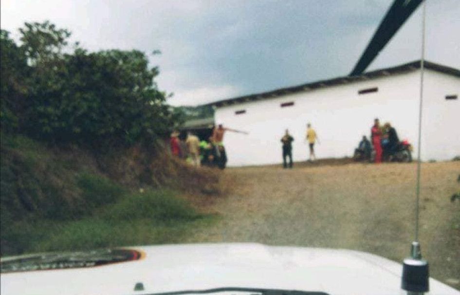 Bomberos Palestina atendió el caso inicialmente en zona rural. Foto de los socorristas.Bomberos Palestina atendió el caso inicialmente en zona rural. Foto de los socorristas.