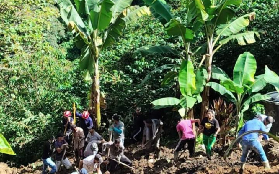 En la búsqueda del cuerpo en Riosucio participaron autoridades y comunidad.