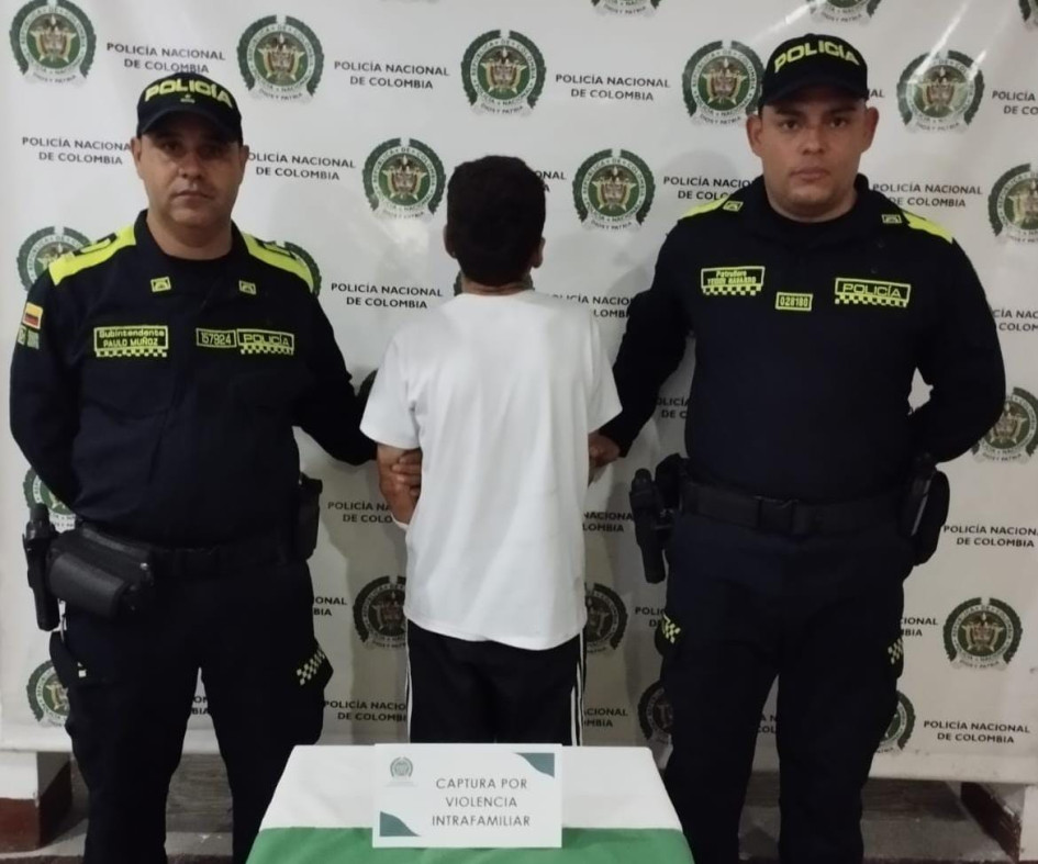 Al presunto agresor de Leidy Tatiana lo capturaron momentos después del ataque. Debe enfrentar cargos por feminicidio.