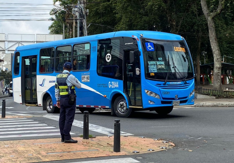 Agente de tránsito en Manizales