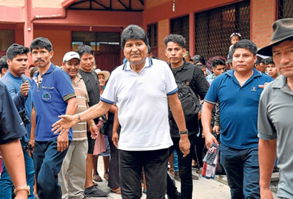 Evo Morales está distanciado del presidente del país, Luis Arce, por diferencias en el manejo del oficialista Movimiento al Socialismo (MAS) y el Gobierno que se agudizaron este año ante la necesidad de renovar la dirección nacional del partido y los afanes electorales del exmandatario hacia los comicios generales de 2025.