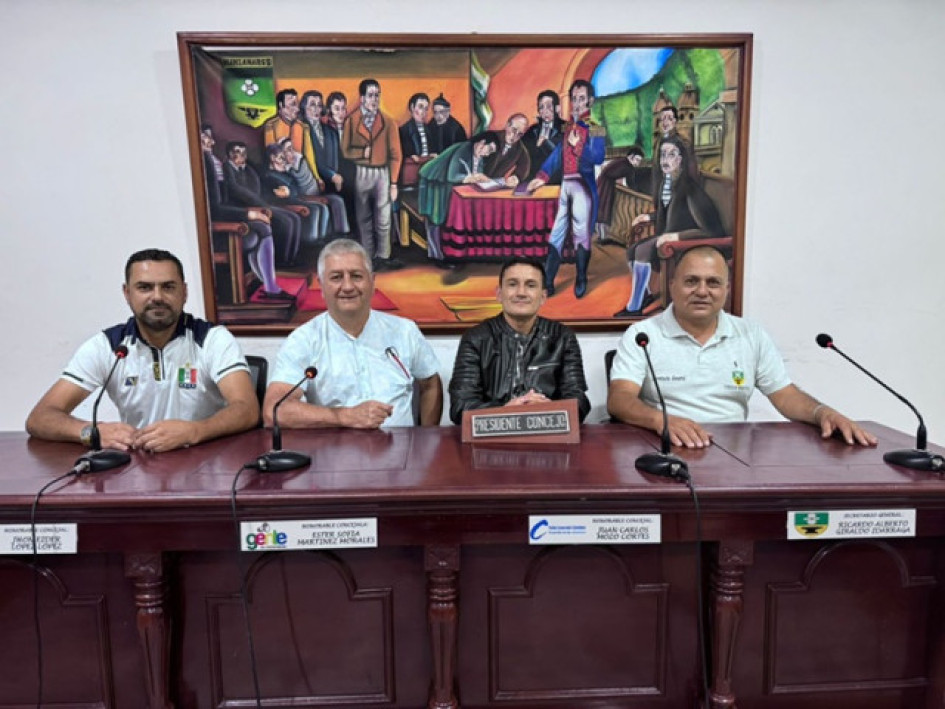 Integrantes de la Mesa Directiva del Concejo de Manzanares para el 2025: presidente, Pedro Antonio López Ruiz, del Partido Conservador; primer vicepresidente, José Reinaldo Álvarez López, de Gente en Movimiento; segundo vicepresidente, Martín Alonso Arenas Arenas, del Nuevo Liberalismo, y Ricardo Alberto Giraldo Idárraga, elegido nuevamente secretario general.