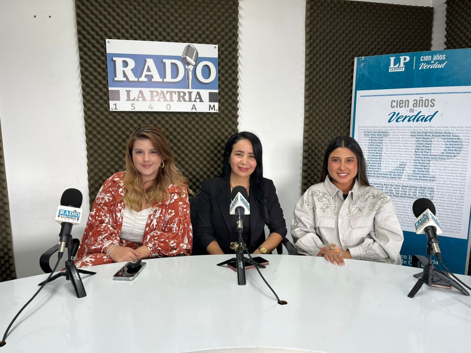 Daniela Nieto Jaramillo, Bertha Lucía Chica Osorio y Natalia Andrea Ocampo Cárdenas, gestoras sociales del norte de Caldas. 