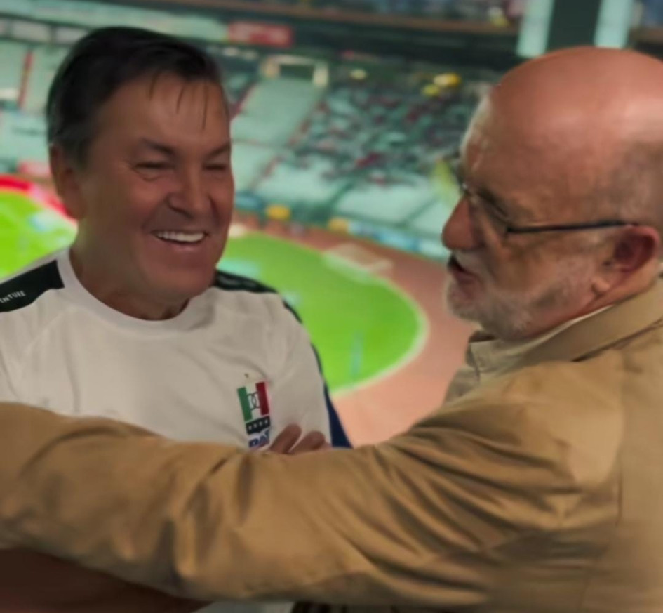 Jaime Pineda (izquierda), máximo accionista del Once Caldas, junto al gobernador de Caldas, Henry Gutiérrez.