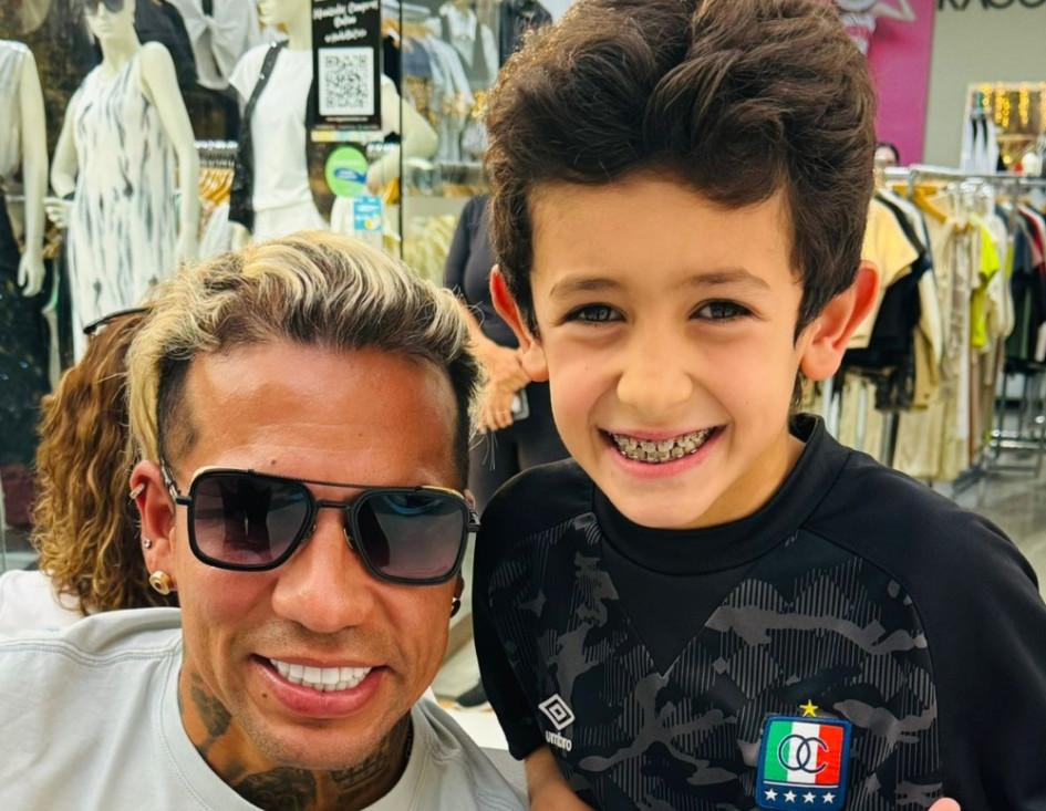 Luca Giraldo cumplió su sueño y tuvo el mejor regalo de navidad, tomarse una foto con su ídolo 