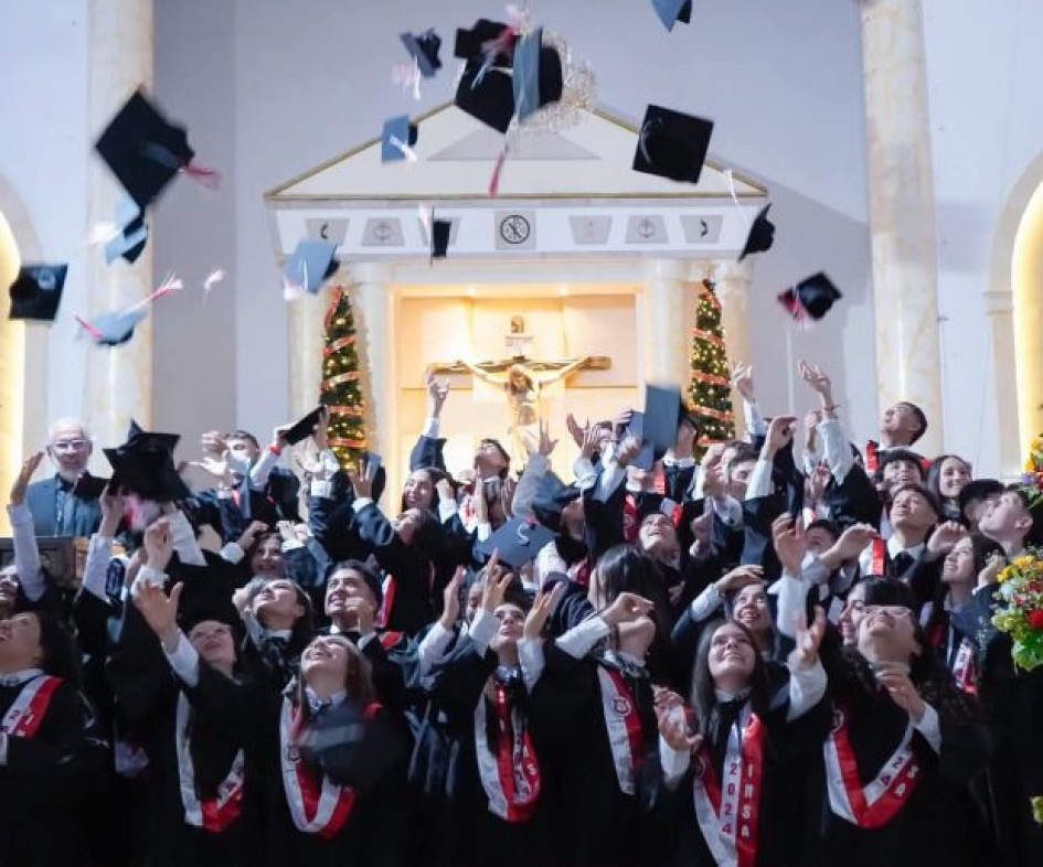 En esta oportunidad LA PATRIA presenta fotografía de nuevas promociones de bachilleres de colegios de municipios de Caldas.