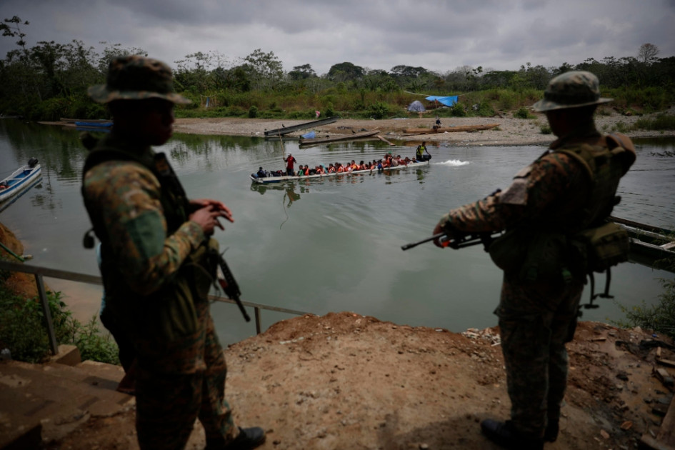 a 31 de octubre se reportaron unas 255.000 personas que habían cruzado, sin incluir colombianos,