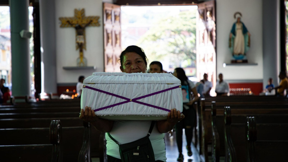 La familia pudo darle una despedida a Jhoban, tras su desaparición en el 2001.